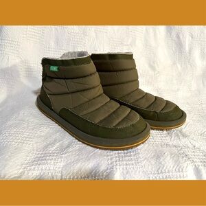 Sanuk Puff n Chill Ankle Boot